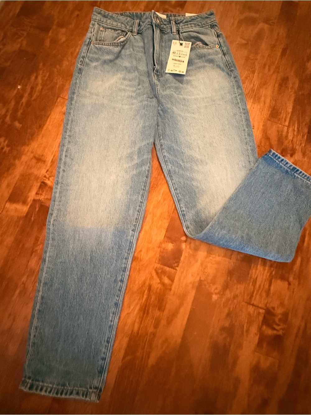 Zara Women's Light Blue Boyfriend Jeans